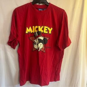 Disney Mickey red t shirt Size Large unisex